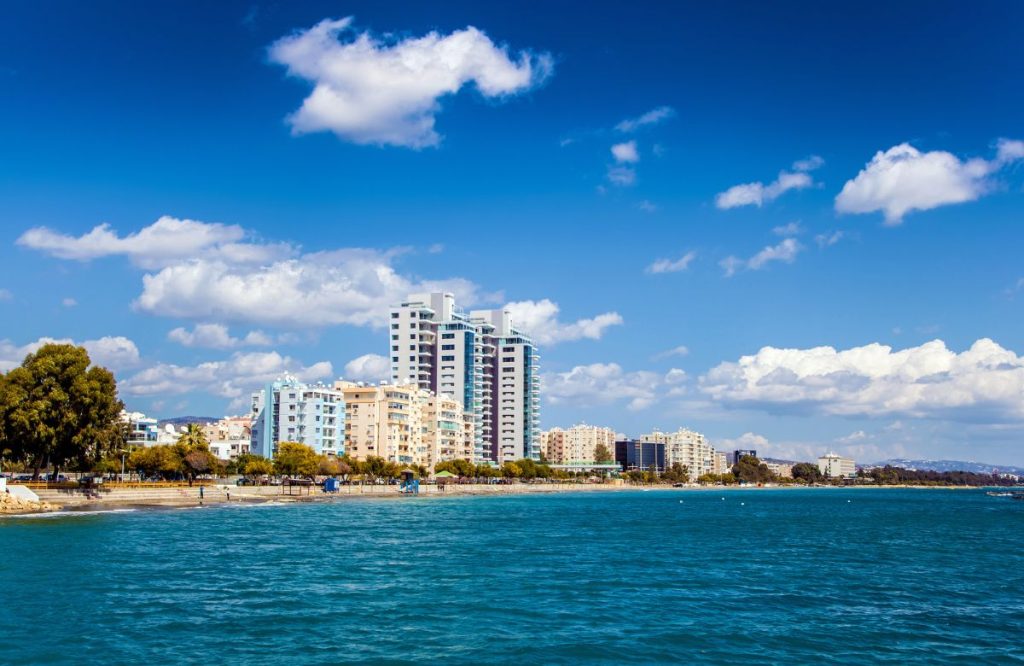 κυπριακή αγορά ακινήτων