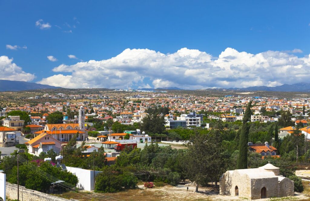 Foreign buyers are reshaping Cyprus’ real estate market ξένοι αγοραστές ακινήτων Κύπρος
