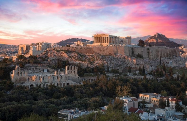 Airbnb 2026: Higher returns, fewer properties – the picture in Greece Airbnb 2026 αποδόσεις Ελλάδα